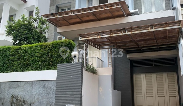 Rumah Candi Golf Siap Huni, View Cantik 1