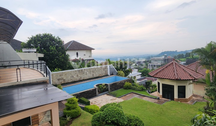 Rumah Mewah Bukit Sari View Menawan Banyumanik 1