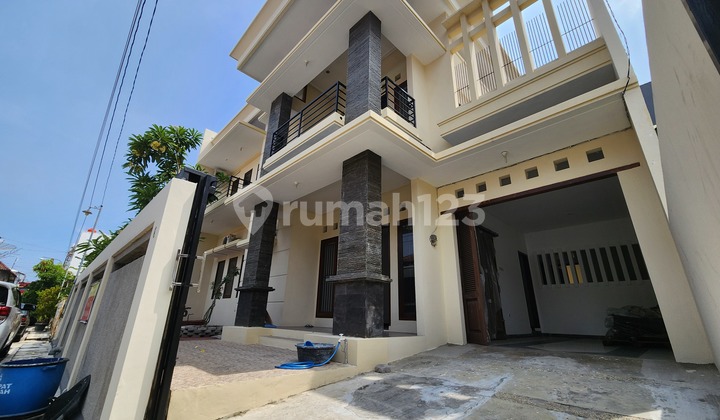 Rumah Tengah Kota, Jl. Kelengan Dekat Paragon Mall Semarang 2