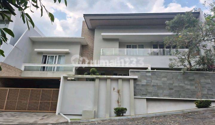 Rumah Palm Hill Papandayan Dekat Akpol Semarang