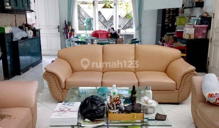 Rumah Tengah Kota Di Pleburan Dekat Pusat Kota Semarang 2