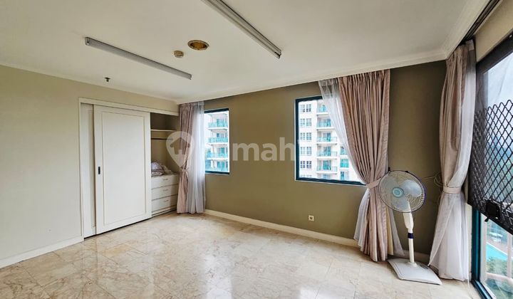 [0802A] 3Brr Fully Furnished Golf View Apartment Pondok Indah 2