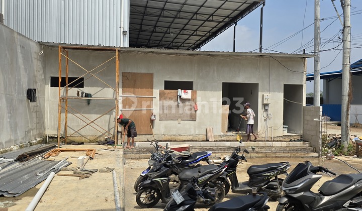 Gudang Baruada Loading Dock di Kawasan Industri Candi 2