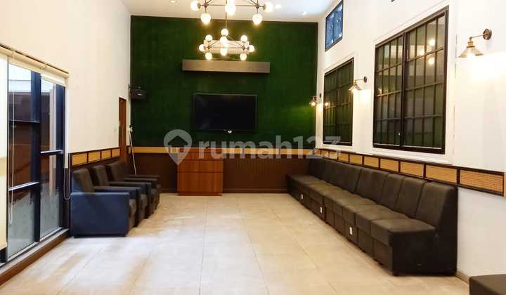 1.5-Story Business Space in Upper Semarang, Suitable for Restaurant/Office/Clinic 2