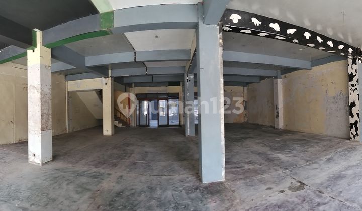 Gedung 3 Lantai Siap Pakai Tengah Kota 2