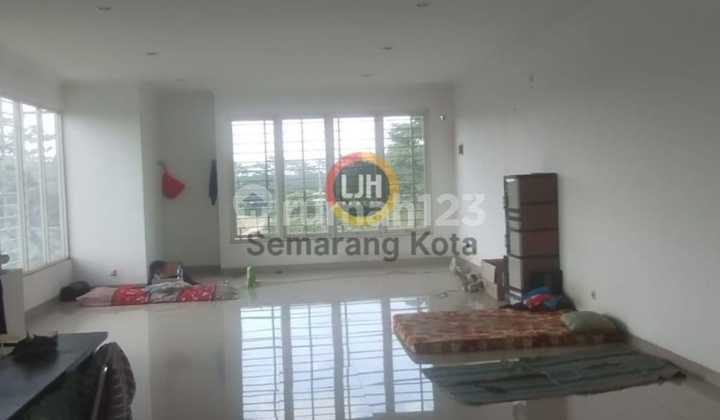 Warehouse and Shop House in Bsb 2