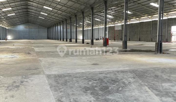 Gudang baru gres siap pakai di kawasan industri 1