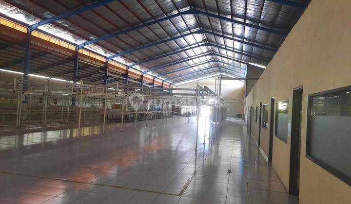 Gudang strategis siap pakai sangat cocok untuk konveksi garment 2