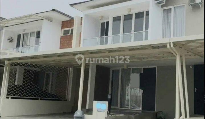 Rumah bagus 2 lantai full furnished di.perumahan citraland BSB 1