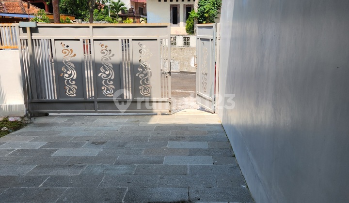 Rumah baru 2 lantai di Ketileng di Jl ketileng indah utara SHM hadap Timur 3