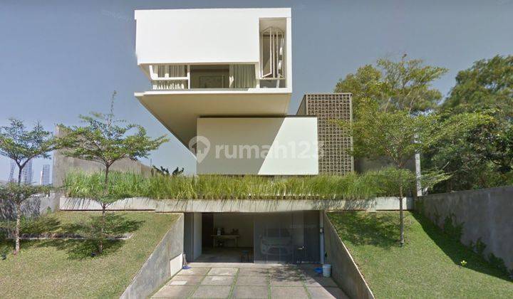 Rumah Mewah Bagus semi furnished 2 Lantai SHM di Perum green candi residence  1