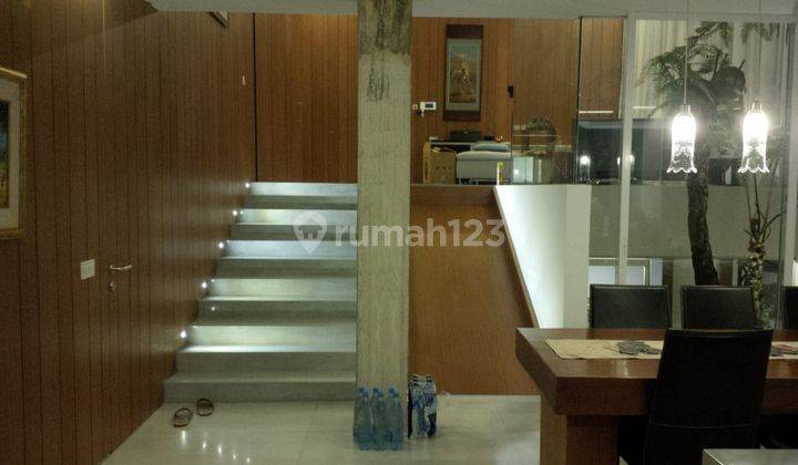 Rumah Mewah Bagus semi furnished 2 Lantai SHM di Perum green candi residence  5