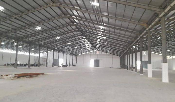 Gudang ada loading dock dan kantor 2 lantai di kawasan industri candi KIC 1