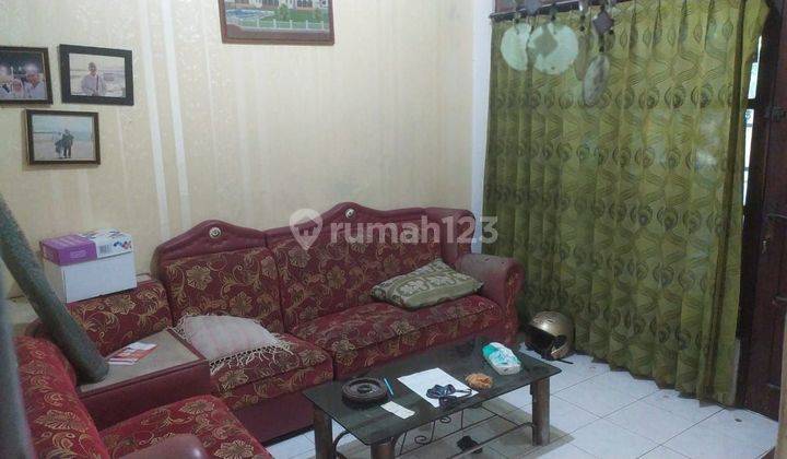 Rumah Butuh Renovasi 2 Lantai SHM di Jl Mugas Dalam 2