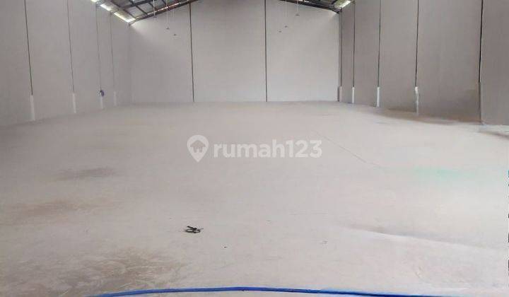 Gudang Baru luas bangunan 800m2 di Kawasan industri candi 2