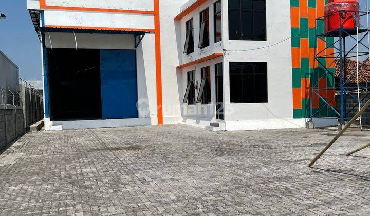 Gudang baru gres sudah ada kantor 2 lantai di zona industri 1