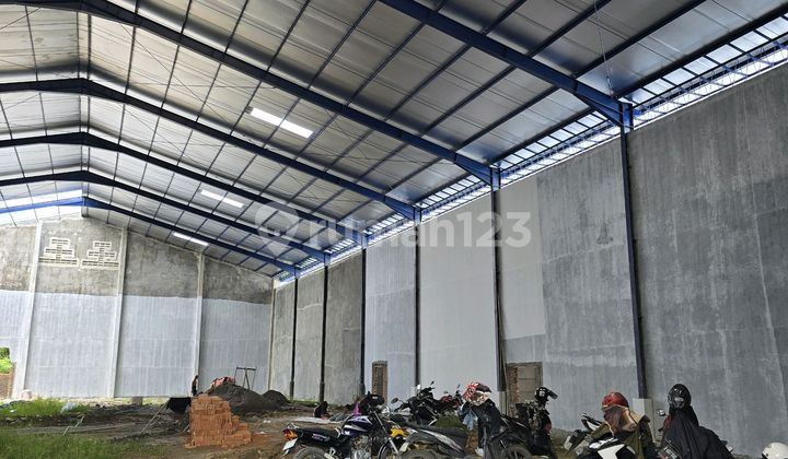 New Warehouse With Loading Dock in Candi Industrial Area 2