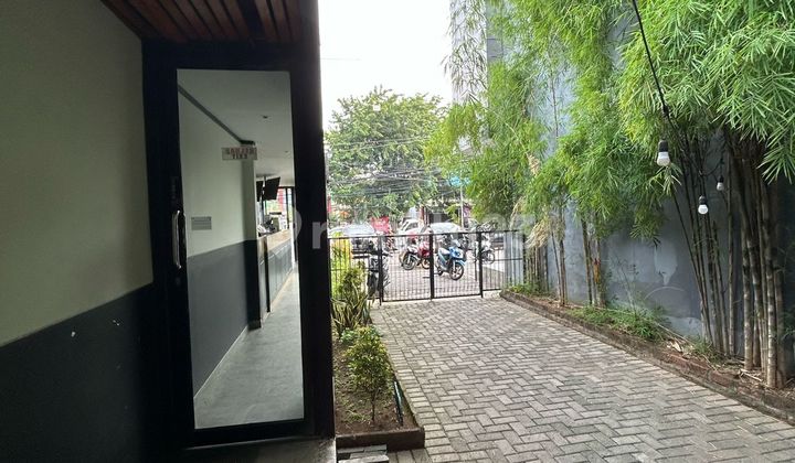 Very Strategic Business Space on Majapahit Street, Suitable for a Cafe. 1