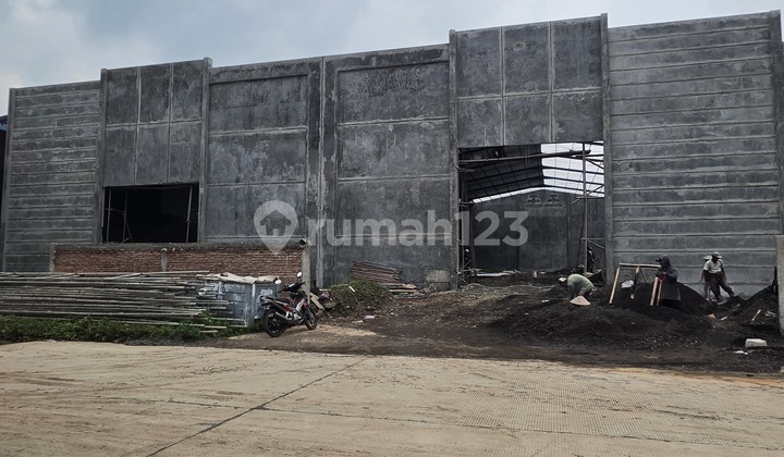 New Warehouse Available in Candi Industrial Area 1