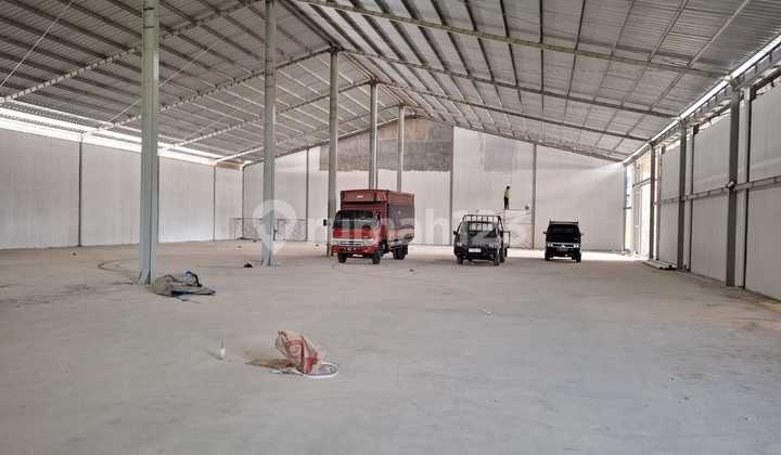 New Warehouse for Industry in Karangjati