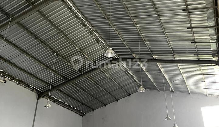 Gudang Baru Gres Di Kawasan Industri HGB 2