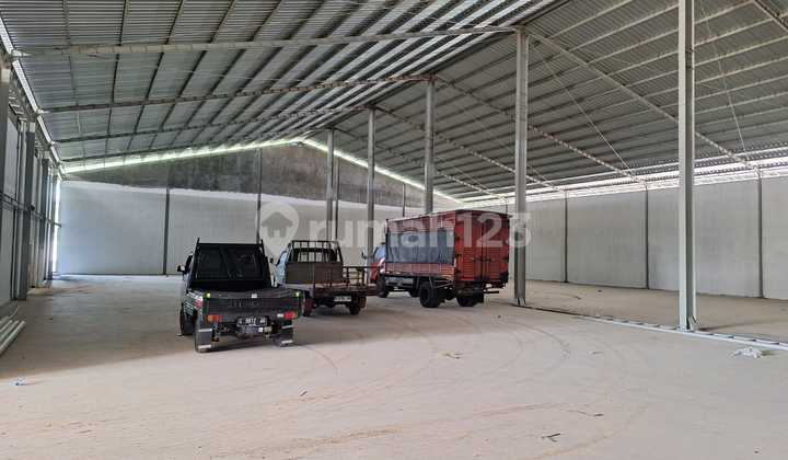 New Warehouse for Industry in Karangjati