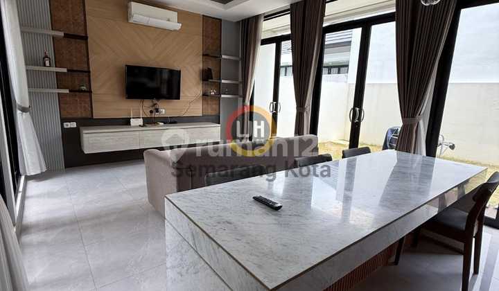 Ready-to-Occupy House in Citraland Bsb City 2