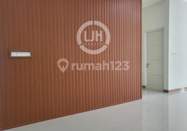 Rumah di Jalan Rejomulyo 2