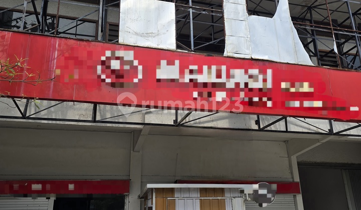 Two-Story Shop House in City Center on Pandanaran Street Near Tugumuda and Simpanglima 1