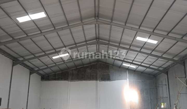 Gudang Baru Akses Container Di Kawasan Industri Candi