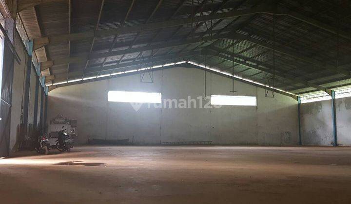 Gudang Siap Pakai Area Parkir Luas Di Jepara 1