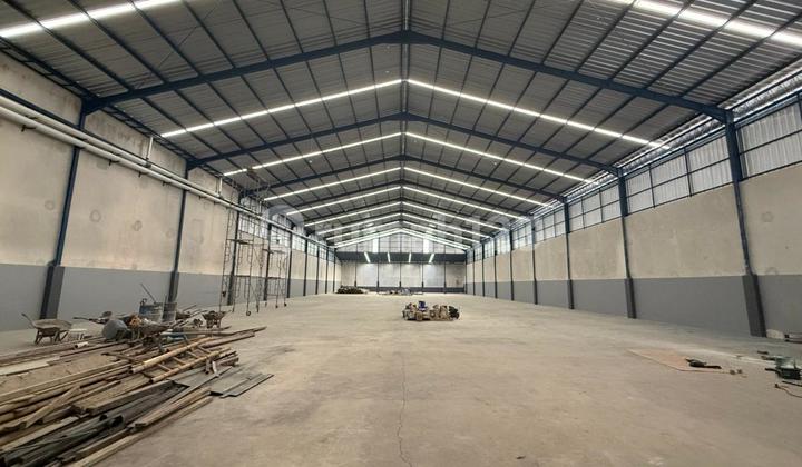 Gudang Baru Gres di Kawasan Industri Candi Gudang Baru Gres di Kawasan Industri Candi