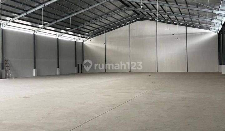 Gudang Baru HGB luas tanah 2850 m2 di Kawasan industri candi Semarang Barat 1