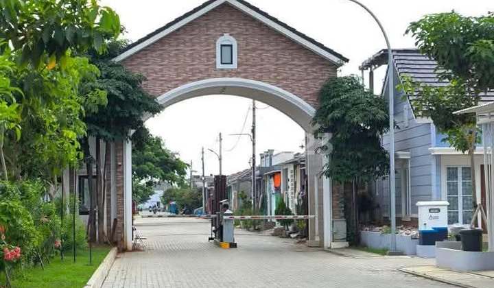 Luas 126 Meter Rumah Over Kredit Kota Sutera 2