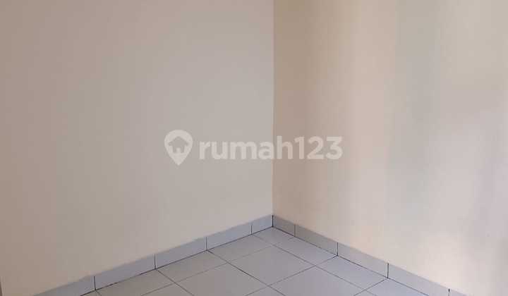 Over Kredit Banyu Biru Riverside Sepatan 2