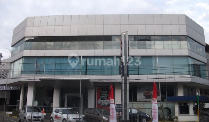 Ex Showroom at Gunung Sahari Raya, Central Jakarta, For Sale !!! Ex Showroom at Gunung Sahari Raya, Central Jakarta, For Sale !!!