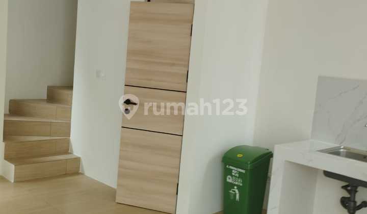 Jual Cepat Rumah 2 Lantai Di Cendana Essence Lippo Karawaci.... Siap Huni, Gressss..... 2