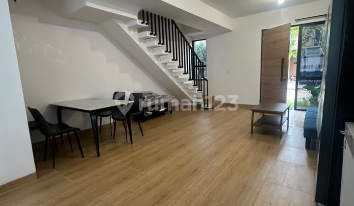 Jual Cepat Rumah Di Cendana Peak Lippo Karawaci, Rapih Siap Huni.... 2