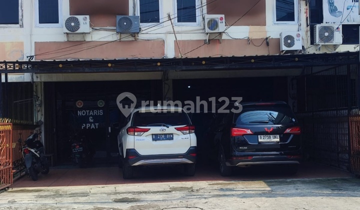 Selling Attached Shophouses in Harapan Kita Housing Complex (Bencongan) Karawaci, Affordable Strategic Location.