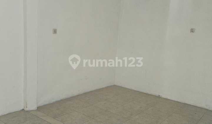 Jual Cepat !!! Rumah Siap Huni Di Taman Ubud Timur, Lippo Karawaci.... 2