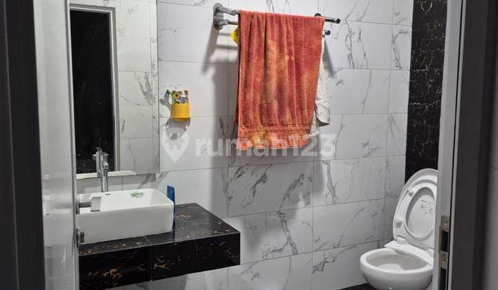 Turun Harga !!! Rumah Mewah Di Taman Kyoto Lippo Karawaci.... Jual Cepat... 2