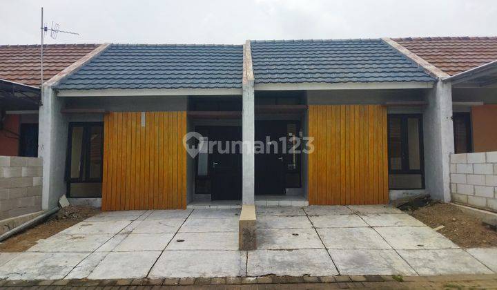 RUMAH 3 JUTAAN FREE KANOPI DENGAN FASILITAS KOLAM RENANG 2