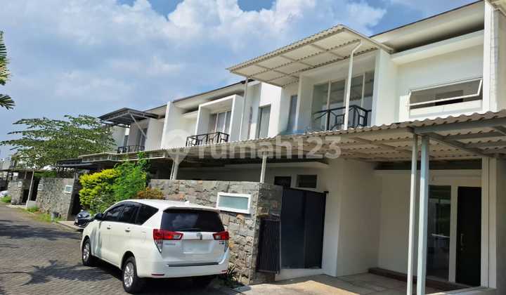 RUMAH SIAP HUNI SEMI FURNISH DE CASA LAKARSANTRI !!