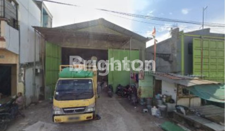 GUDANG SIAP PAKAI LOKASI JL BOLODEWO SEMAMPIR !! 1