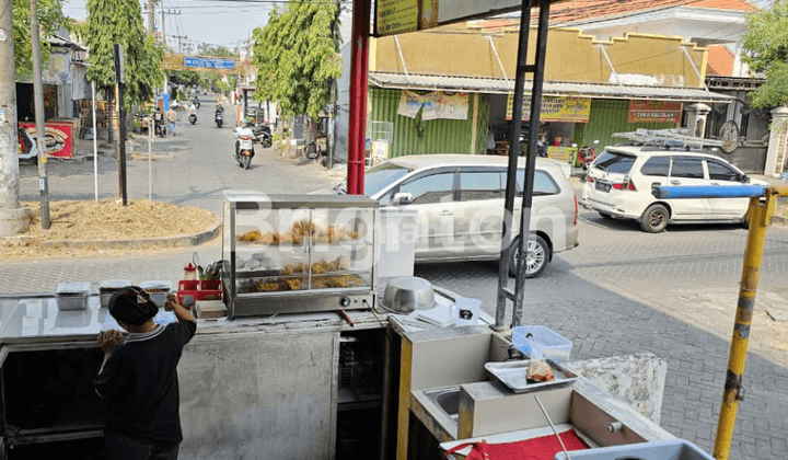 RUKO 3 LANTAI LOKASI STRATEGIS RAYA PONDOK BENOWO INDAH !! 2