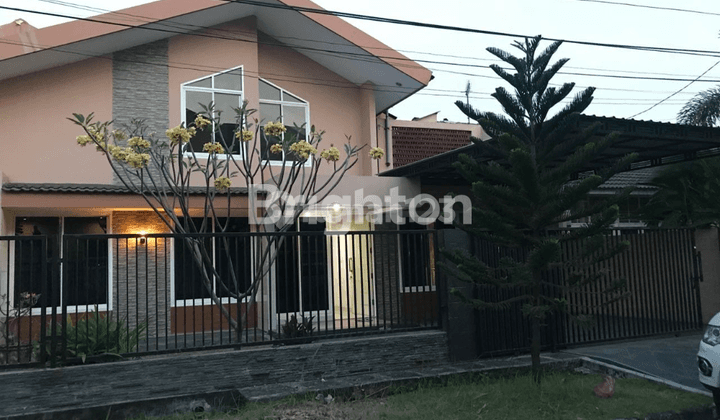 RUMAH SIAP HUNI FULL FURNISH CANTIK LOKASI DARMO SENTOSA RAYA !! 1