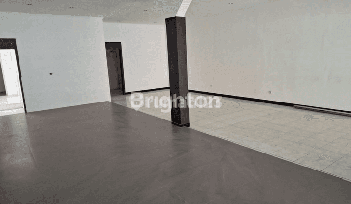 COCOK BUAT KANTOR DAN BANK BANGUNAN LOKASI JL KARTINI SURABAYA 2
