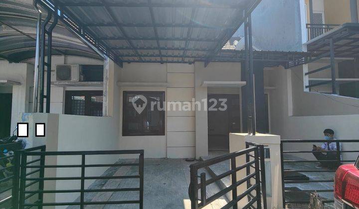 Rumah Minimalis Di Taman Rivera Regency Medokan Ayu Surabaya 1