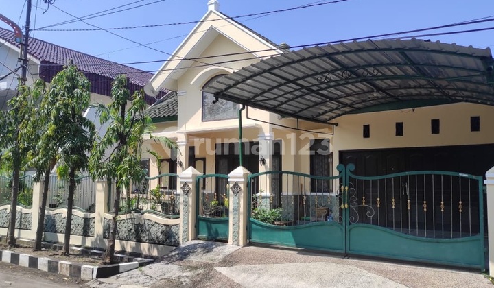Rumah di Rungkut Asri Utara Surabaya