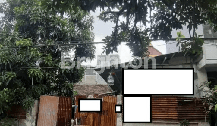 RUMAH 2 KAVLING JADI SATU DI JALAN MULYOSARI SURABAYA 1